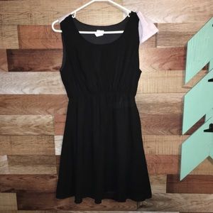 CHARMING CHARLIE WOMEN’S DRESS